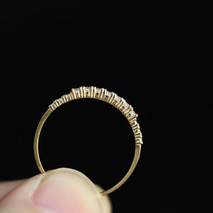 14 Karat Gold Zirkon Ring