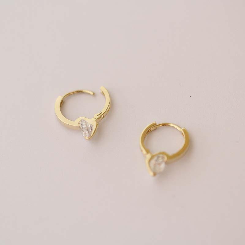 9 Karat Gold Hoop Earrings